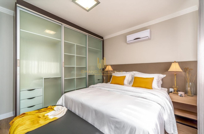 Imagem Apartamento com 3 Quartos à Venda, 106 m² em Centro - Balneário Camboriú