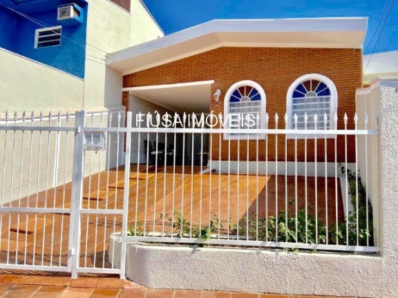 Imagem Casa com 3 Quartos à Venda, em Jardim São Luiz - Ribeirão Preto Imagem Casa com 3 Quartos à Venda, em Jardim São Luiz - Ribeirão Preto