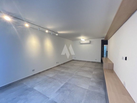 Imagem Apartamento com 3 Quartos à Venda, 127 m² em Gonzaga - Santos Imagem Apartamento com 3 Quartos à Venda, 127 m² em Gonzaga - Santos