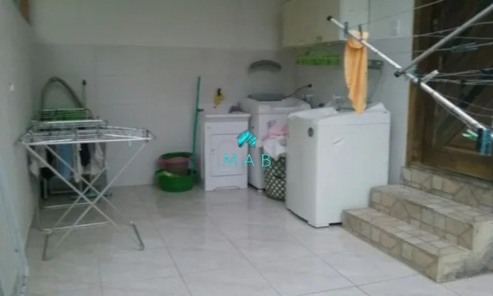 Imagem Sobrado com 3 Quartos à Venda, 320 m² em Ingleses Do Rio Vermelho - Florianópolis