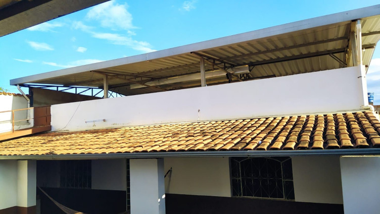 Imagem Casa com 4 Quartos à Venda, 130 m² em Vale Das Acácias - Ribeirão Das Neves
