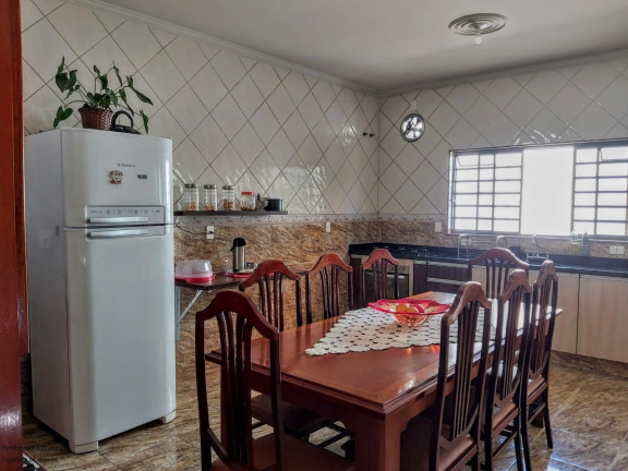 Imagem Sobrado com 4 Quartos à Venda, 202 m² em Jardim Philadélphia - Poços De Caldas Imagem Sobrado com 4 Quartos à Venda, 202 m² em Jardim Philadélphia - Poços De Caldas