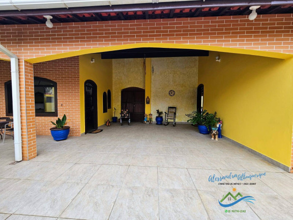 Imagem Casa com 6 Quartos à Venda, 300 m² em Jd Suarão - Itanhaém Imagem Casa com 6 Quartos à Venda, 300 m² em Jd Suarão - Itanhaém