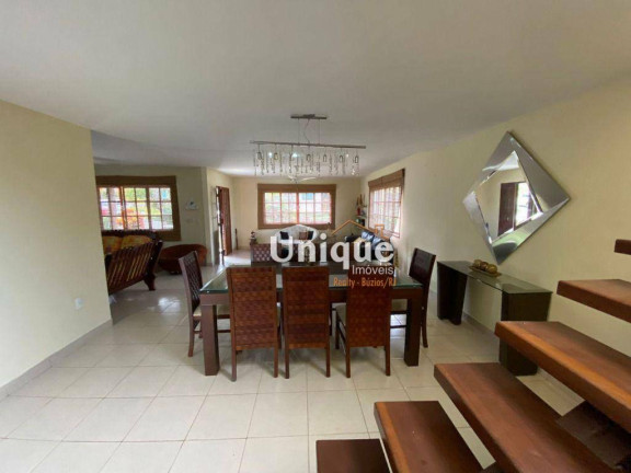 Imagem Casa com 5 Quartos à Venda, 300 m² em Rasa - Armação Dos Búzios Imagem Casa com 5 Quartos à Venda, 300 m² em Rasa - Armação Dos Búzios