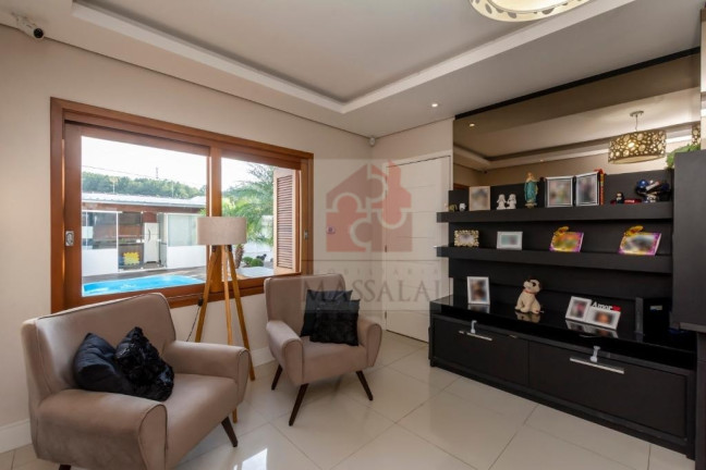 Imagem Casa com 3 Quartos à Venda, 70 m² em Agronomia - Porto Alegre Imagem Casa com 3 Quartos à Venda, 70 m² em Agronomia - Porto Alegre