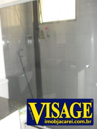 Imagem Casa com 3 Quartos à Venda, em Centro - Jacareí Imagem Casa com 3 Quartos à Venda, em Centro - Jacareí