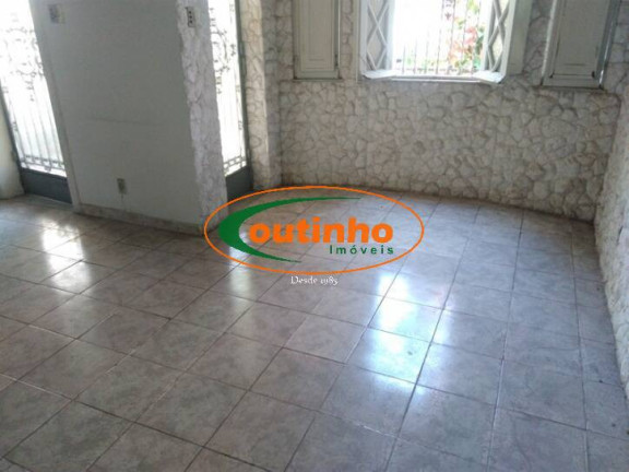 Imagem Casa com 5 Quartos à Venda, 213 m² em Grajaú - Rio De Janeiro Imagem Casa com 5 Quartos à Venda, 213 m² em Grajaú - Rio De Janeiro