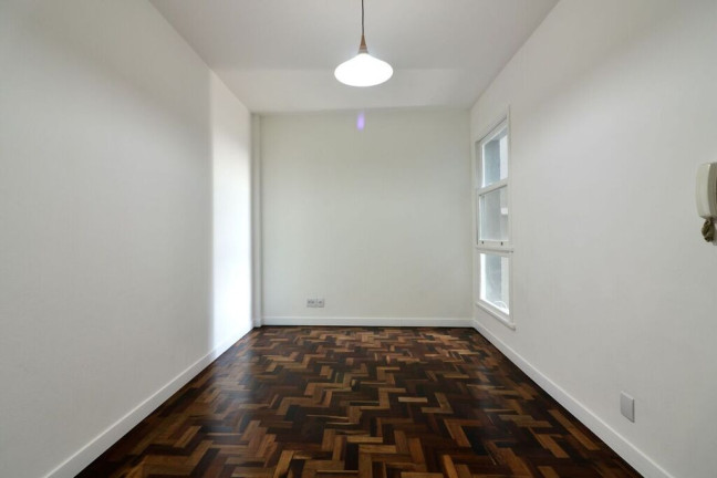 Imagem Apartamento com 1 Quarto à Venda, 45 m² em Centro Histórico - Porto Alegre Imagem Apartamento com 1 Quarto à Venda, 45 m² em Centro Histórico - Porto Alegre