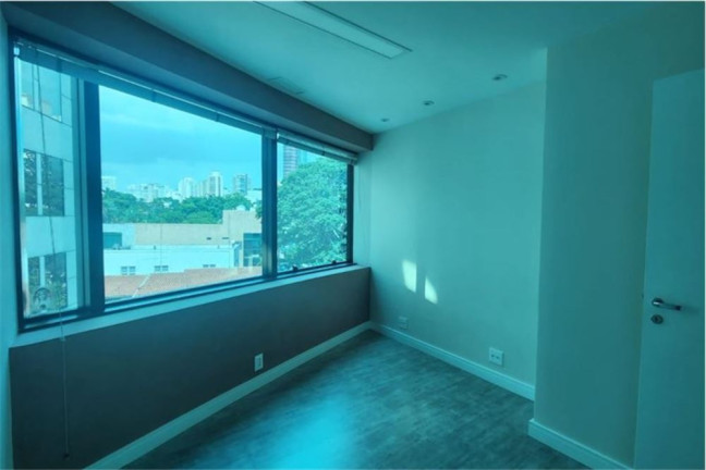 Imóvel Comercial à Venda, 39 m² em Pinheiros - São Paulo
