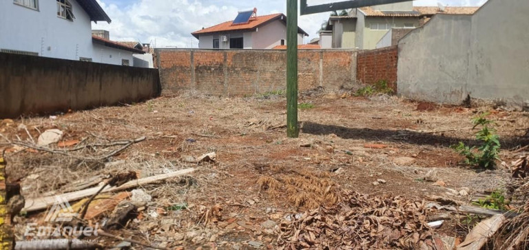 Imagem Terreno à Venda, 450 m² em Jardim Autonomista - Campo Grande Imagem Terreno à Venda, 450 m² em Jardim Autonomista - Campo Grande