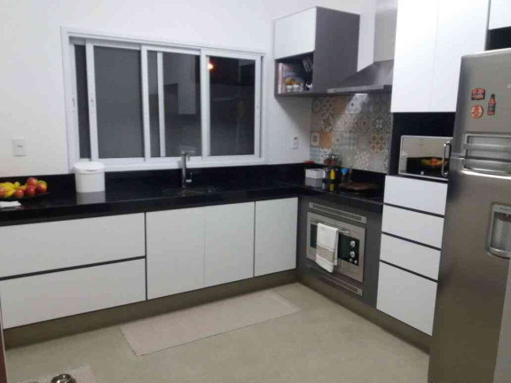 Imagem Casa com 4 Quartos à Venda, 224 m² em Aruã - Brisas Ii - Mogi Das Cruzes Imagem Casa com 4 Quartos à Venda, 224 m² em Aruã - Brisas Ii - Mogi Das Cruzes