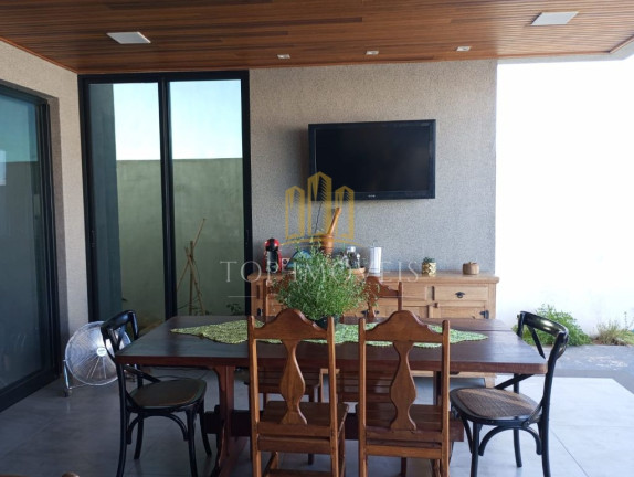 Imagem Casa de Condomínio com 3 Quartos à Venda, 360 m² em Santa Luzia - Caçapava