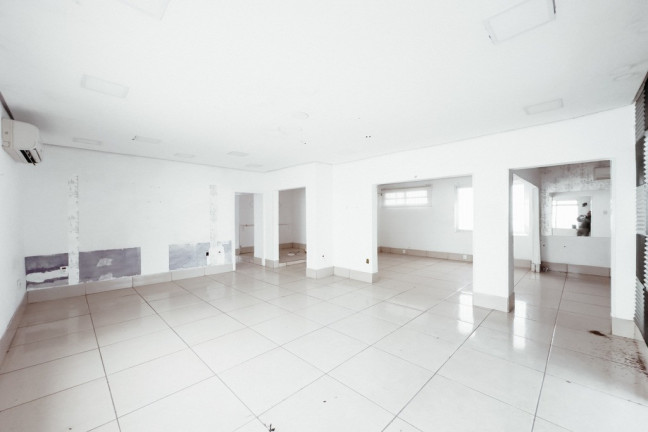Casa com 3 Quartos à Venda, 240 m² em Petrópolis - Porto Alegre