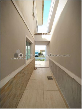 Imagem Casa com 3 Quartos à Venda, 193 m² em Centro - Eusébio Imagem Casa com 3 Quartos à Venda, 193 m² em Centro - Eusébio