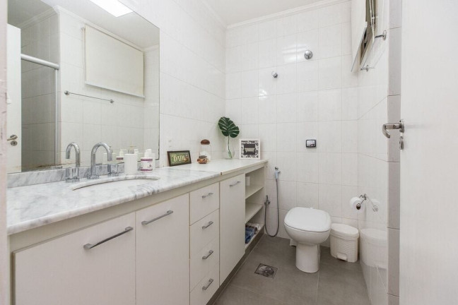 Imagem Apartamento com 3 Quartos à Venda, 97 m² em Itaim Bibi - São Paulo Imagem Apartamento com 3 Quartos à Venda, 97 m² em Itaim Bibi - São Paulo