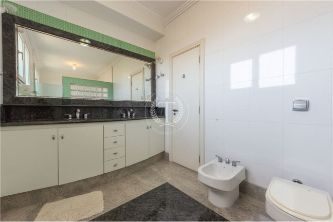 Imagem Casa com 4 Quartos à Venda, 700 m² em Jardim Guedala - São Paulo Imagem Casa com 4 Quartos à Venda, 700 m² em Jardim Guedala - São Paulo