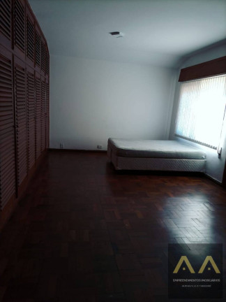 Imagem Casa com 3 Quartos à Venda, 300 m² em Alphaville - Barueri