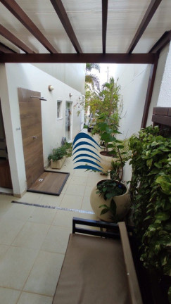 Imagem Imóvel com 3 Quartos à Venda, 132 m² em Abrantes - Camaçari Imagem Imóvel com 3 Quartos à Venda, 132 m² em Abrantes - Camaçari