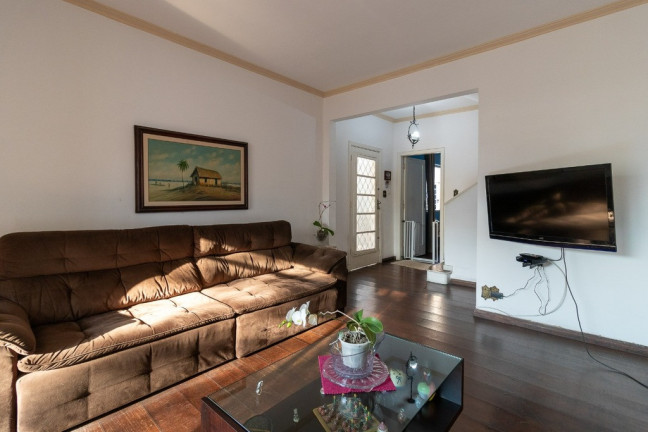 Imagem Casa com 3 Quartos à Venda, em Moema - São Paulo Imagem Casa com 3 Quartos à Venda, em Moema - São Paulo