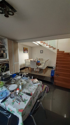 Imagem Casa com 3 Quartos à Venda, 490 m² em Centro - Carapicuíba