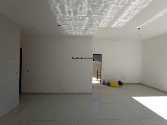 Imagem Casa com 3 Quartos à Venda, 250 m² em Terra Preta (terra Preta) - Mairiporã Imagem Casa com 3 Quartos à Venda, 250 m² em Terra Preta (terra Preta) - Mairiporã