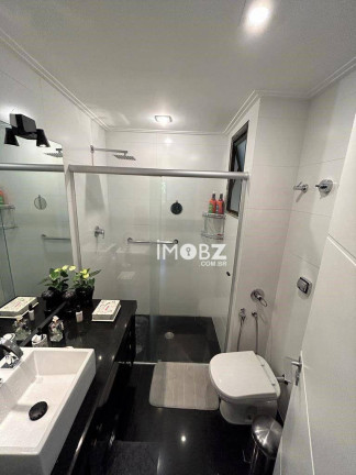 Imagem Imóvel com 4 Quartos à Venda, 130 m² em Vila Suzana - São Paulo Imagem Imóvel com 4 Quartos à Venda, 130 m² em Vila Suzana - São Paulo