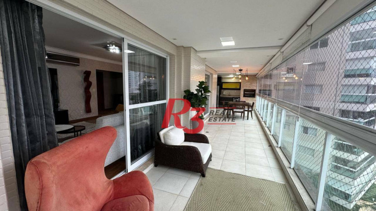 Apartamento com 4 Quartos à Venda, 234 m² em Embaré - Santos