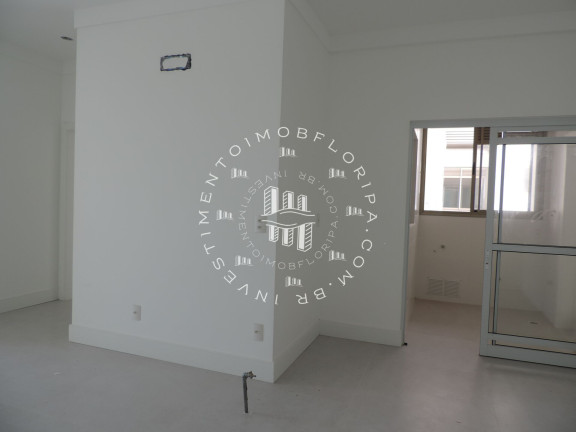 Imagem Cobertura com 3 Quartos à Venda, 213 m² em Jurerê - Florianópolis Imagem Cobertura com 3 Quartos à Venda, 213 m² em Jurerê - Florianópolis