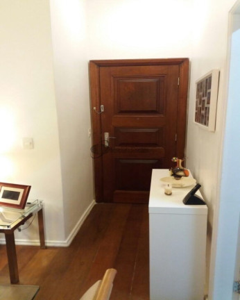Imagem Imóvel com 2 Quartos à Venda, 70 m² em Centro - Niterói Imagem Imóvel com 2 Quartos à Venda, 70 m² em Centro - Niterói
