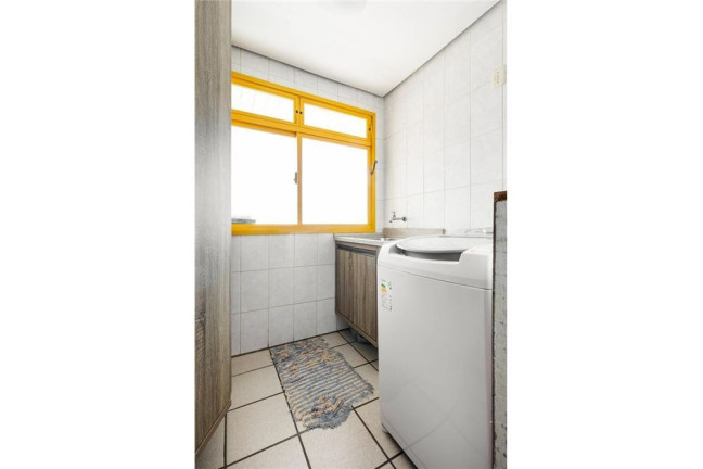 Imagem Imóvel com 2 Quartos à Venda, em Ingleses Do Rio Vermelho - Florianópolis Imagem Imóvel com 2 Quartos à Venda, em Ingleses Do Rio Vermelho - Florianópolis