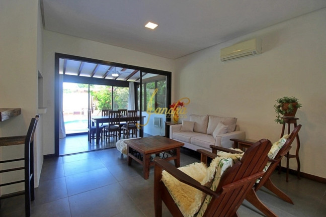 Imagem Casa de Condomínio com 4 Quartos à Venda, 240 m² em Zona Nova - Capão Da Canoa Imagem Casa de Condomínio com 4 Quartos à Venda, 240 m² em Zona Nova - Capão Da Canoa
