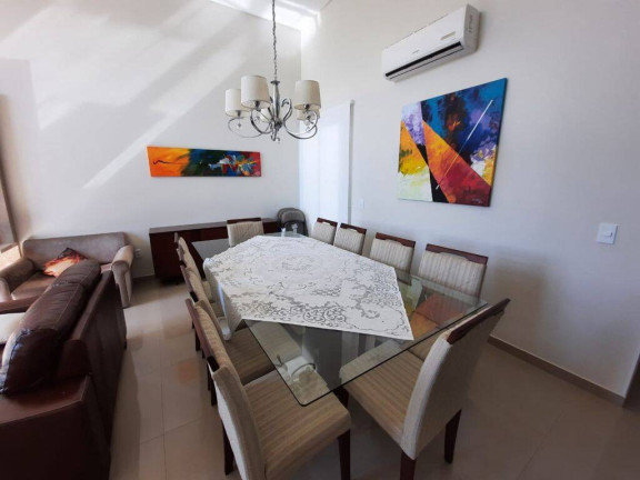 Imagem Casa com 4 Quartos à Venda, 300 m² em Centro - Xangri-lá Imagem Casa com 4 Quartos à Venda, 300 m² em Centro - Xangri-lá