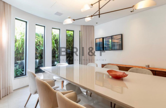 Imagem Casa com 5 Quartos à Venda, 700 m² em Brooklin - São Paulo Imagem Casa com 5 Quartos à Venda, 700 m² em Brooklin - São Paulo
