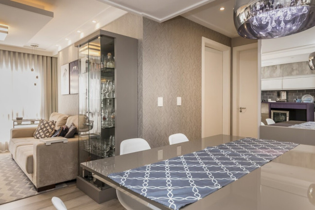 Imagem Apartamento com 2 Quartos à Venda, 64 m² em Independência - Porto Alegre Imagem Apartamento com 2 Quartos à Venda, 64 m² em Independência - Porto Alegre