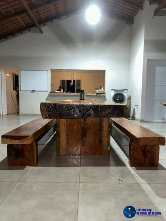 Imagem Fazenda à Venda, 650 m² em Zona Rural - Araguaiana Imagem Fazenda à Venda, 650 m² em Zona Rural - Araguaiana