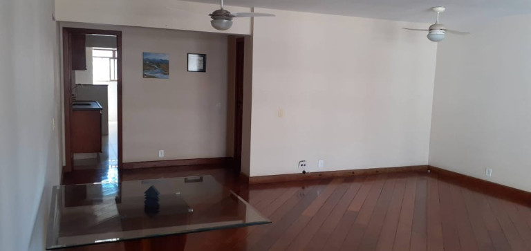 Imagem Imóvel com 4 Quartos à Venda, 181 m² em Icaraí - Niterói Imagem Imóvel com 4 Quartos à Venda, 181 m² em Icaraí - Niterói