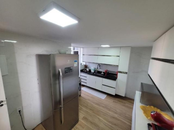 Imagem Imóvel com 2 Quartos à Venda, 70 m² em Ingá - Niterói Imagem Imóvel com 2 Quartos à Venda, 70 m² em Ingá - Niterói