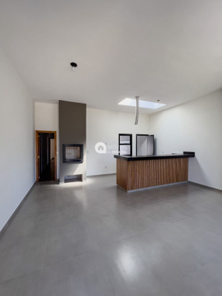 Imagem Casa com 3 Quartos à Venda, 94 m² Imagem Casa com 3 Quartos à Venda, 94 m²