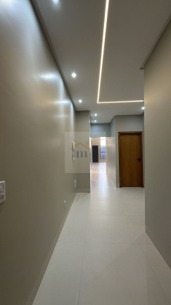 Imagem Casa com 4 Quartos à Venda, 218 m² em Jardim Presidente - Goiânia