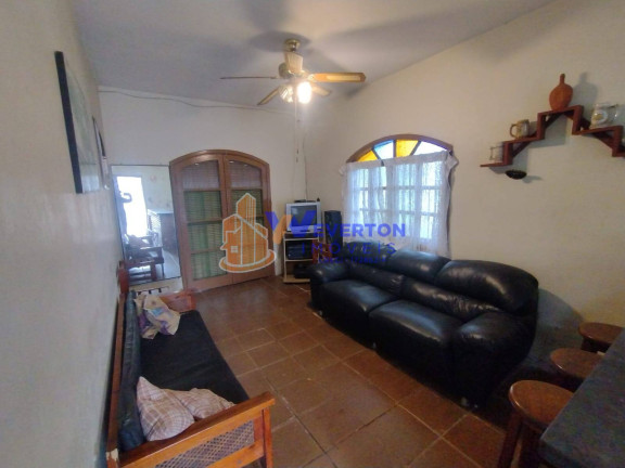 Imagem Casa com 2 Quartos à Venda, em Vila Loty - Itanhaém Imagem Casa com 2 Quartos à Venda, em Vila Loty - Itanhaém