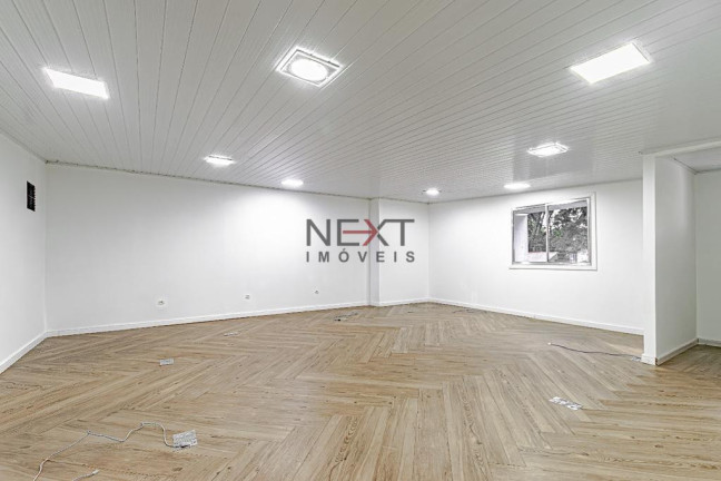 Sala Comercial para Alugar, 500 m² em Seminário - Curitiba