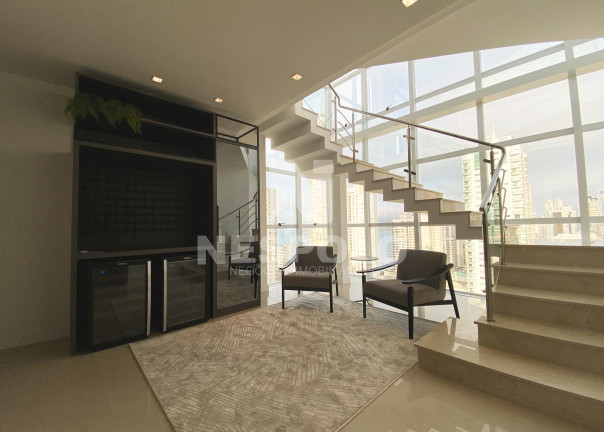 Apartamento à Venda, 240 m² em Centro - Balneario Camboriu