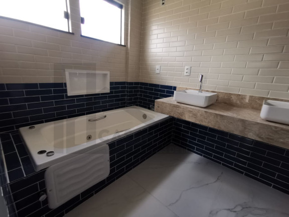 Imagem Casa com 4 Quartos à Venda,  em Coqueiro - Belém