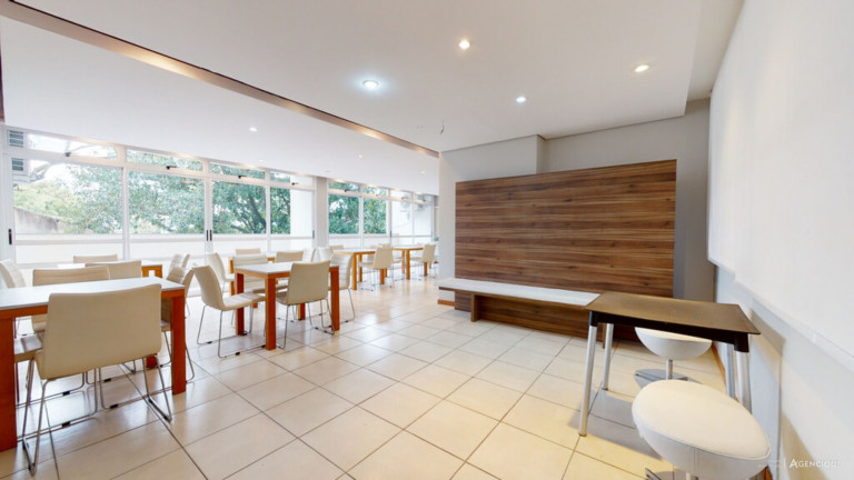 Imagem Imóvel com 2 Quartos à Venda, 50 m² em Tristeza - Porto Alegre Imagem Imóvel com 2 Quartos à Venda, 50 m² em Tristeza - Porto Alegre
