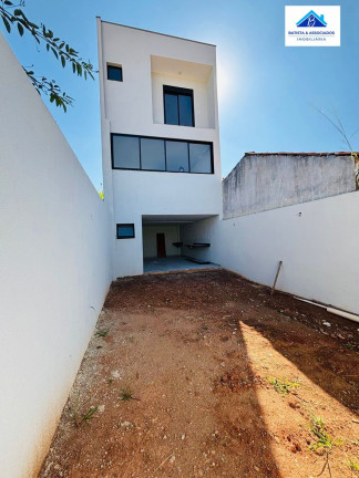 Imagem Casa com 3 Quartos à Venda, 137 m² em Parque Jambeiro - Campinas Imagem Casa com 3 Quartos à Venda, 137 m² em Parque Jambeiro - Campinas