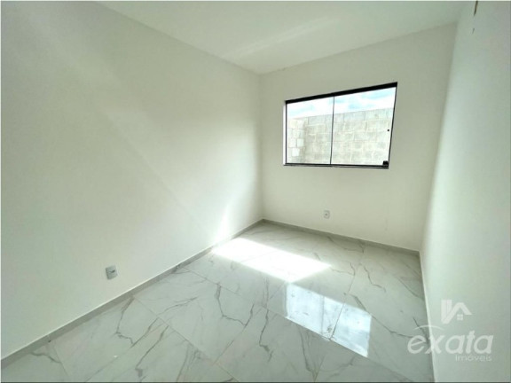 Imagem Casa com 2 Quartos para Alugar ou Temporada, 64 m² em Enseada De Jacaraipe - Serra