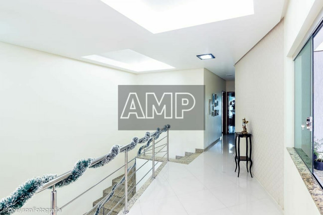 Imagem Casa com 3 Quartos à Venda, 250 m² em Tarumã - Manaus Imagem Casa com 3 Quartos à Venda, 250 m² em Tarumã - Manaus