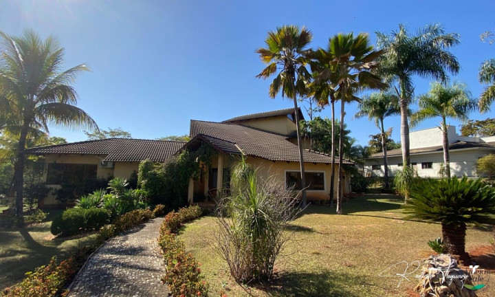 Casa de Condomínio com 4 Quartos à Venda, 487 m² em Residencial Aldeia Do Vale - Goiânia