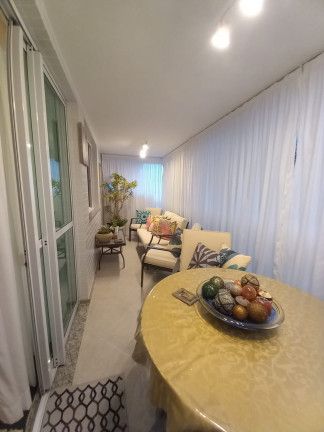 Imagem Imóvel com 3 Quartos à Venda, 128 m² em Icaraí - Niterói Imagem Imóvel com 3 Quartos à Venda, 128 m² em Icaraí - Niterói