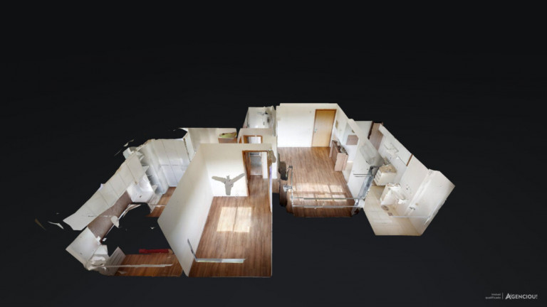 Imagem Imóvel com 2 Quartos à Venda, 50 m² em Tristeza - Porto Alegre Imagem Imóvel com 2 Quartos à Venda, 50 m² em Tristeza - Porto Alegre